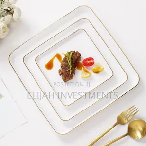 3pcs European-Style White Square Plates With a Golden Rim
