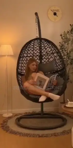 Swing Outside Door Chair