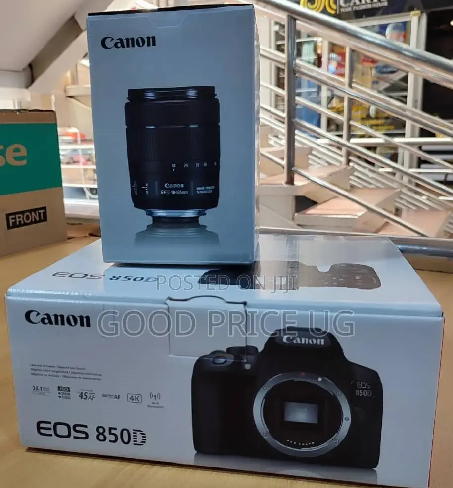 Canon Eos 850d With 18-135mm Is Usm