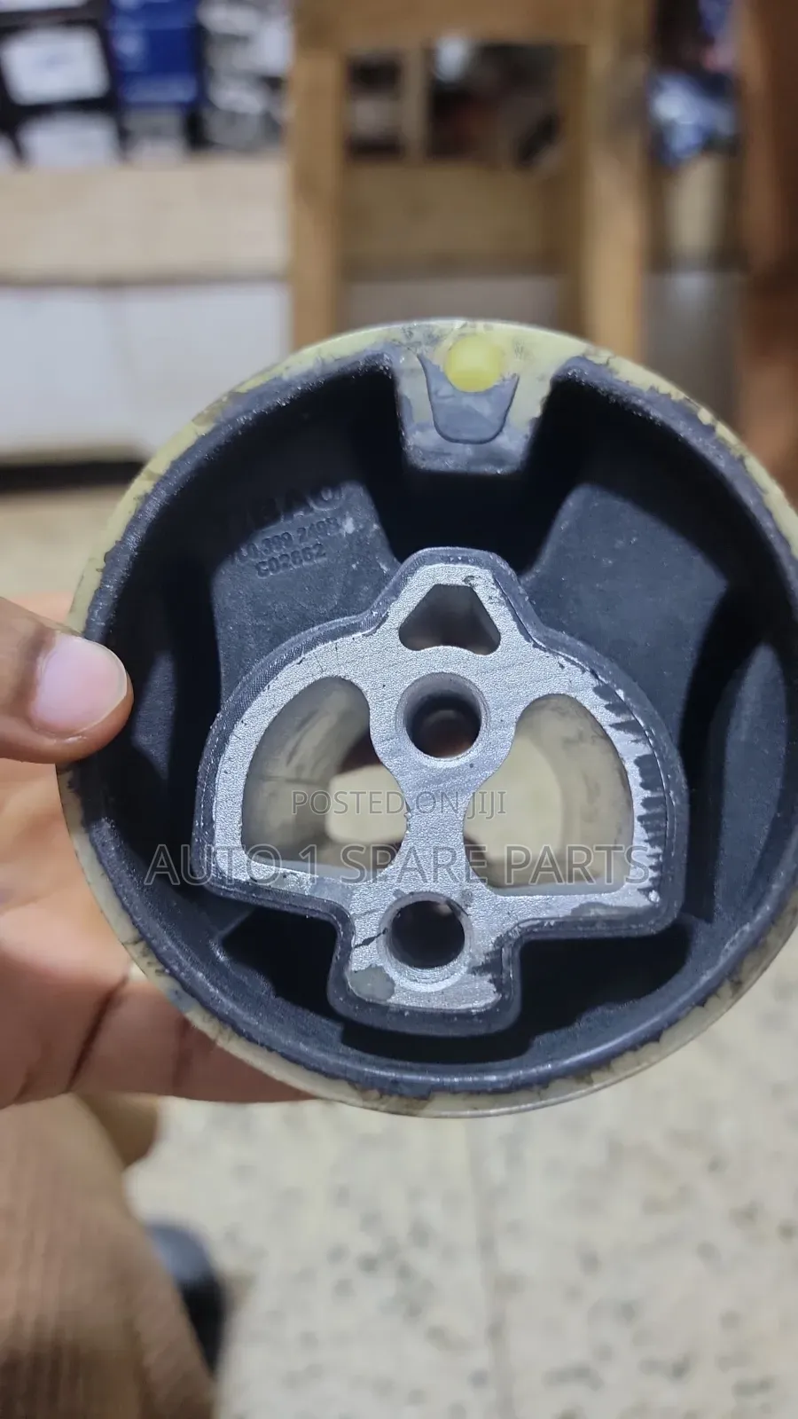 Gear Box Mounting for Toureg