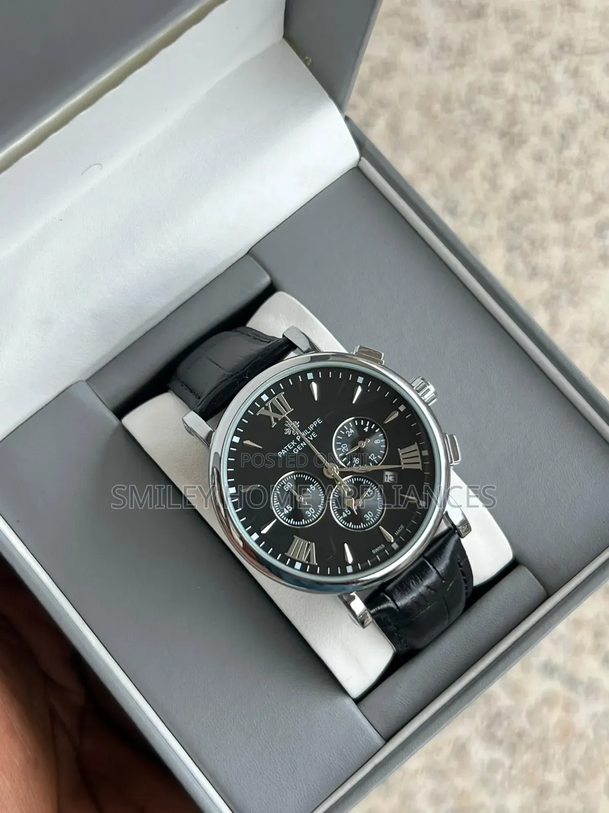 Black Leather Strapped Patek Phillipe Men's Original Wrist Time Piece