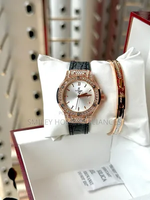 Women's Authentic Hublot Geneve Automatic Time Piece With a Bracelet