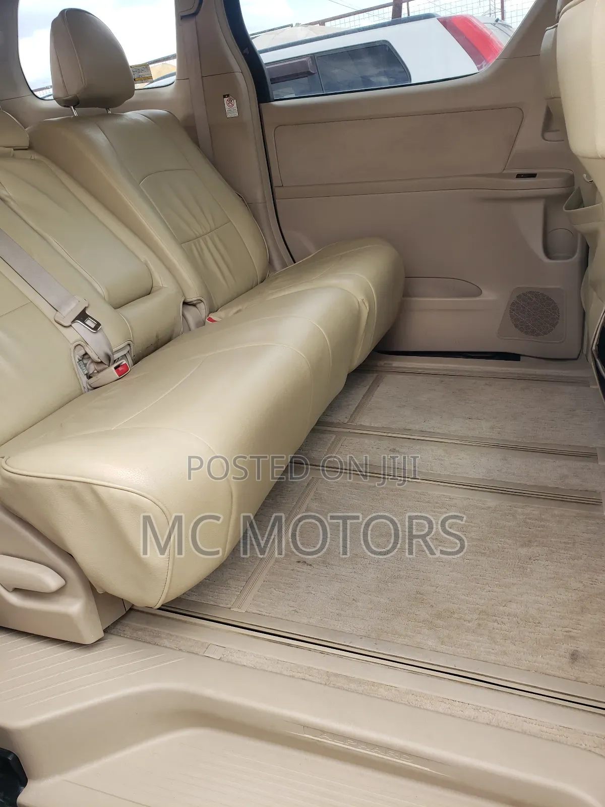 Toyota Alphard 2011 White