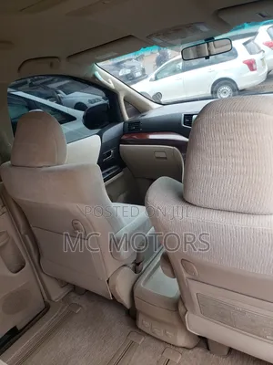 Toyota Alphard 2.4 Petrol AWD 2011 Black