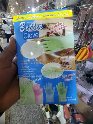 Gloves or Silicone Glove