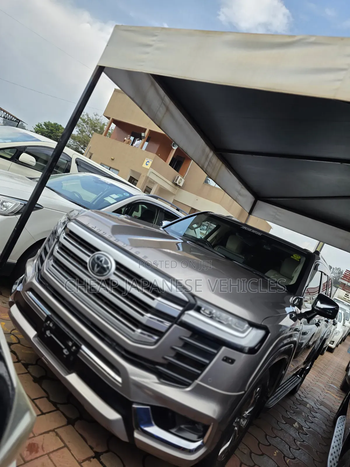 New Toyota Land Cruiser LC300 2023 Beige