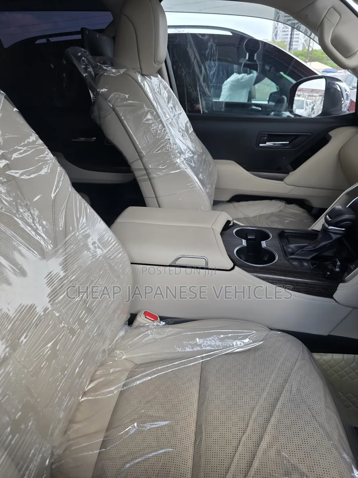 New Toyota Land Cruiser LC300 2023 Beige