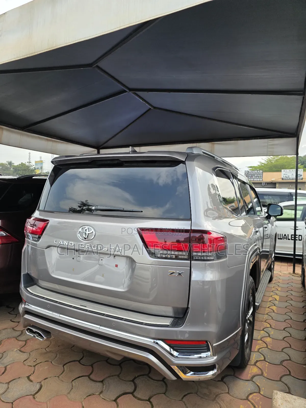 New Toyota Land Cruiser LC300 2023 Beige