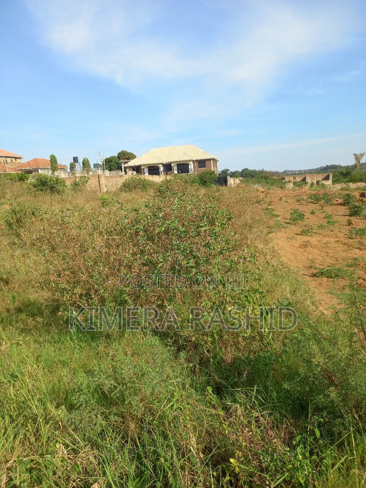 Plot of Land for Sale Entebbe Victoria Estate at 160m