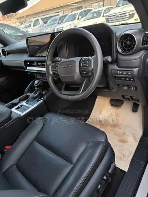 New Toyota Land Cruiser Prado 2.8 2024 Pearl