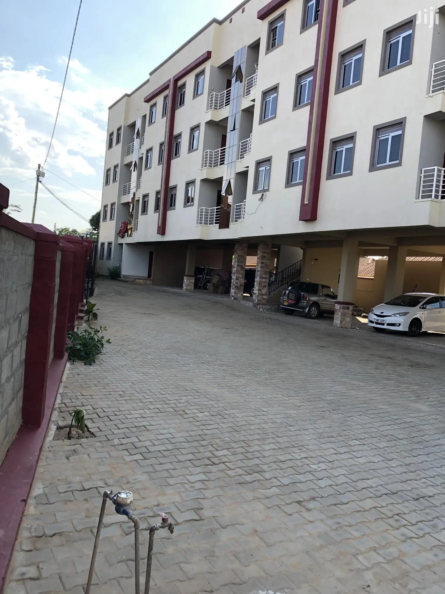 Apartments With 19 Units In Naalya By The Tarmack For Sale