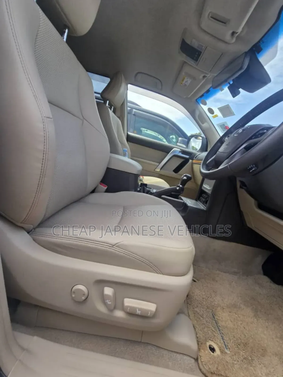 Toyota Land Cruiser Prado 2.8 2020 White