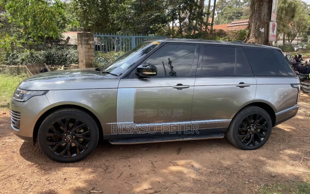 Land Rover Range Rover Vogue 2016 Gray