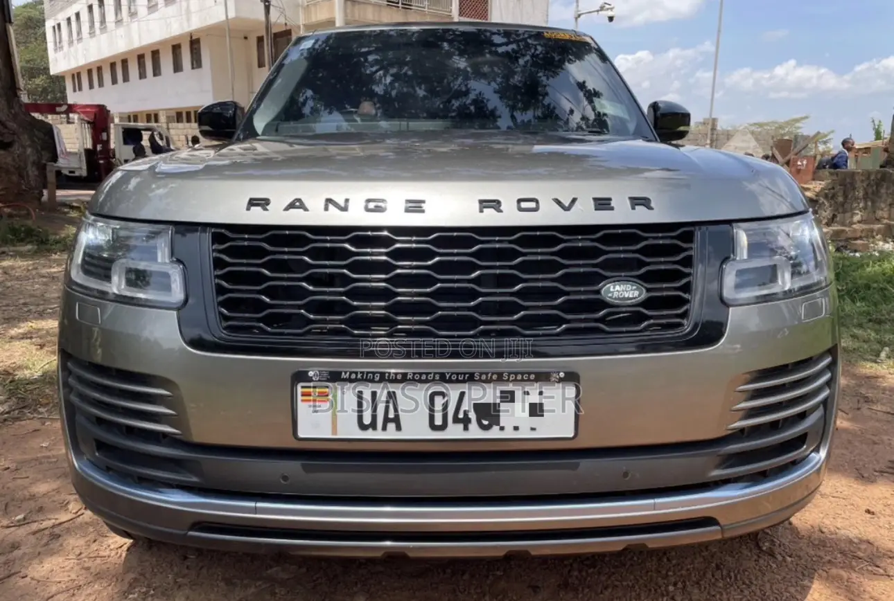 Land Rover Range Rover Vogue 2016 Gray