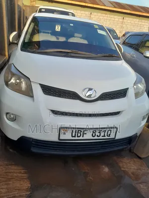 Toyota IST 2007 White