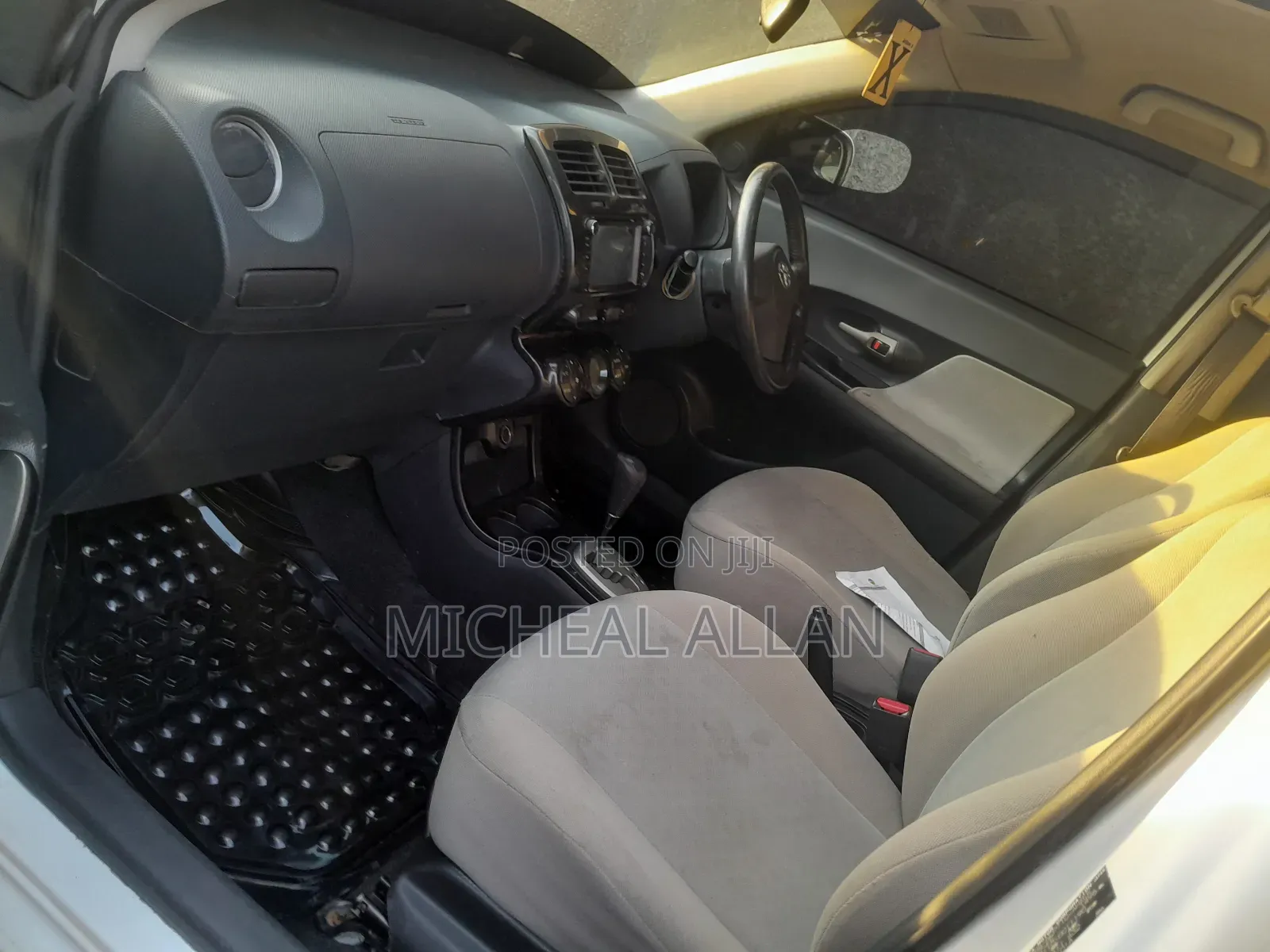 Toyota IST 2007 White