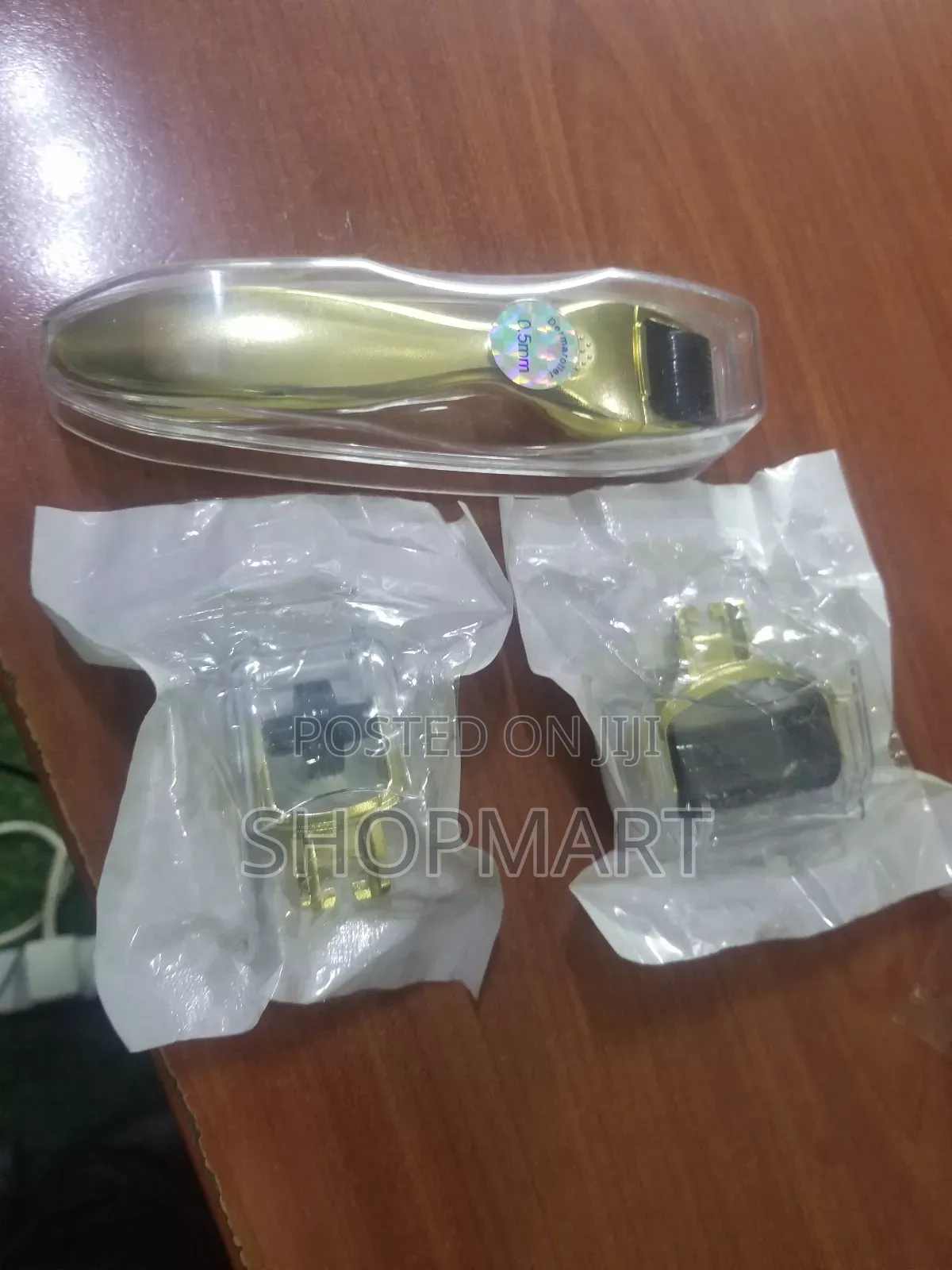 Golden Derma Roller With Three Heads