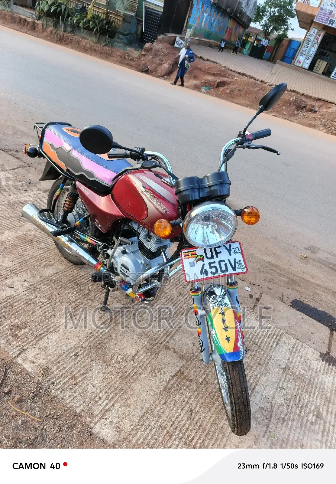 Bajaj Boxer 2023 Red