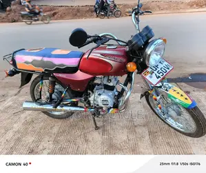 Bajaj Boxer 2023 Red
