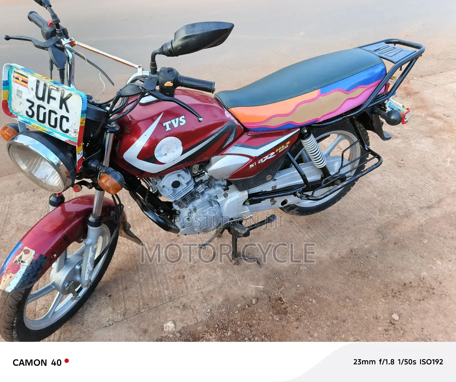 TVS HLX 125 2022 Red