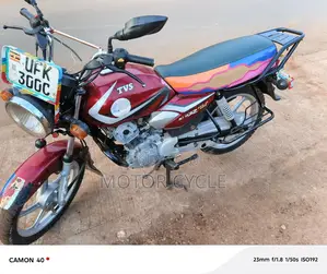TVS HLX 125 2022 Red