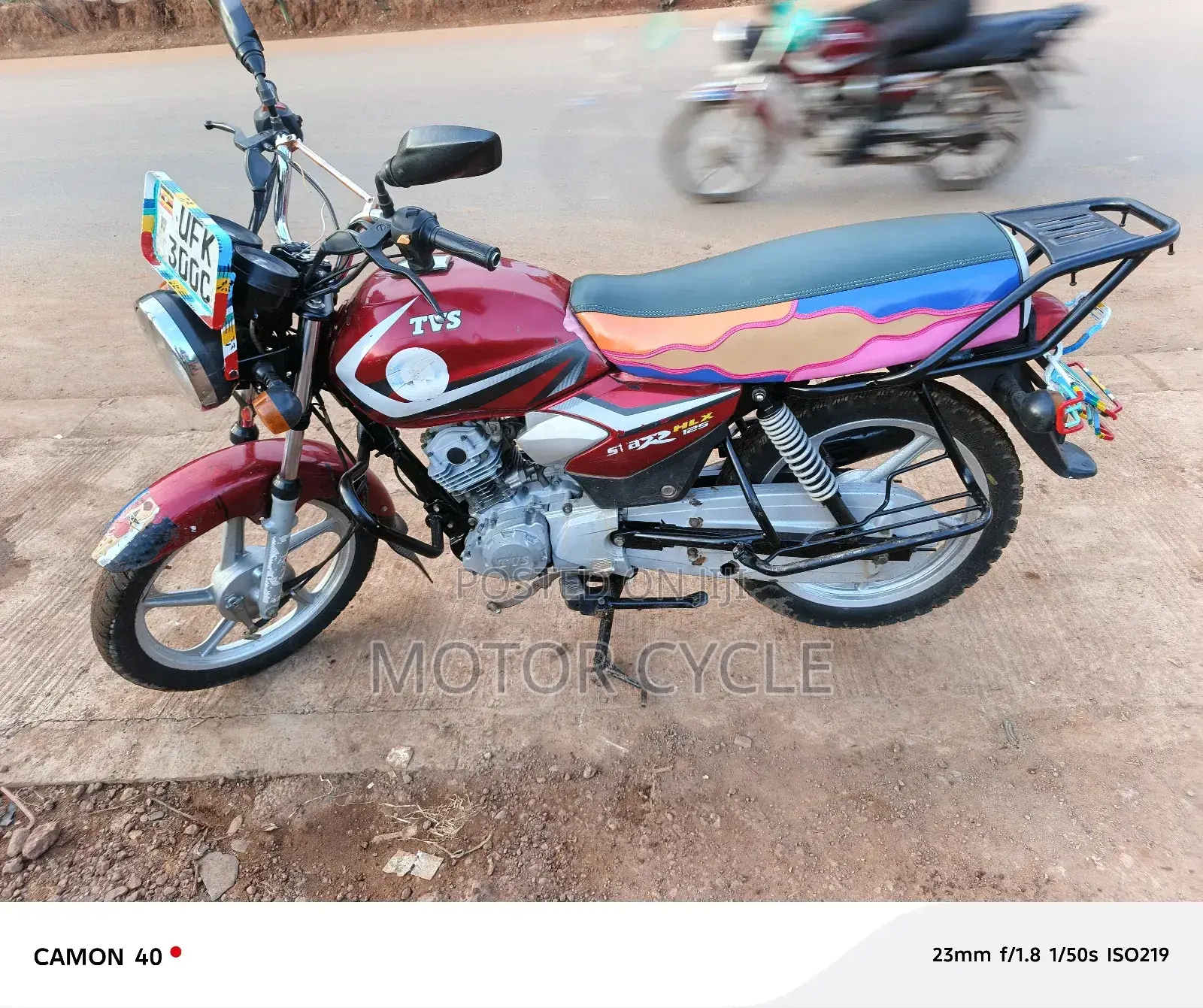 TVS HLX 125 2022 Red