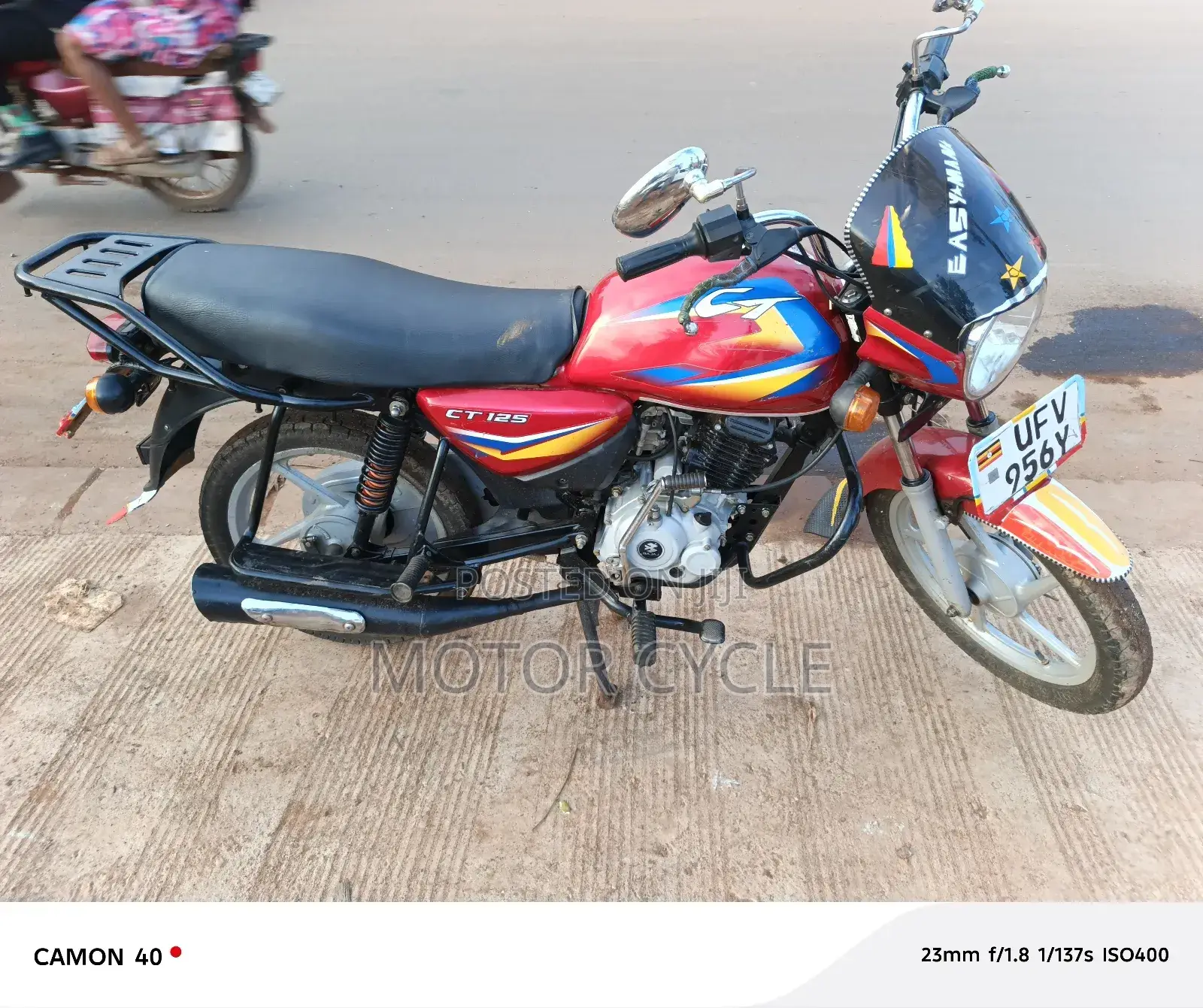 Bajaj Boxer 2023 Red