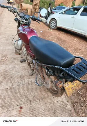 Bajaj Boxer 2017 Red
