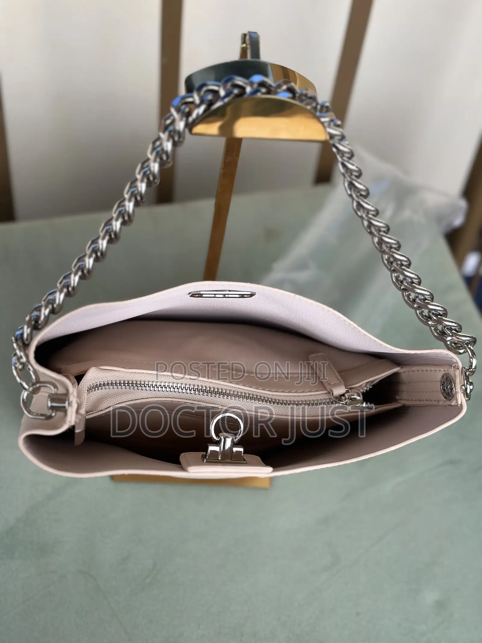 Cream / Nude Medium Tote Bag