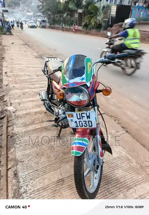 Bajaj Boxer 2023 Red