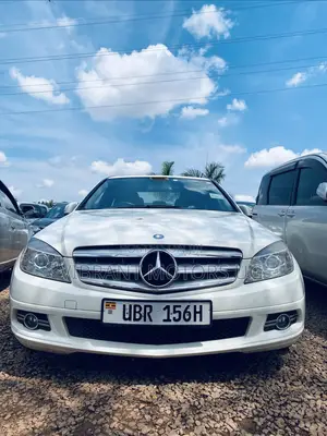 Mercedes-Benz C200 2010 White