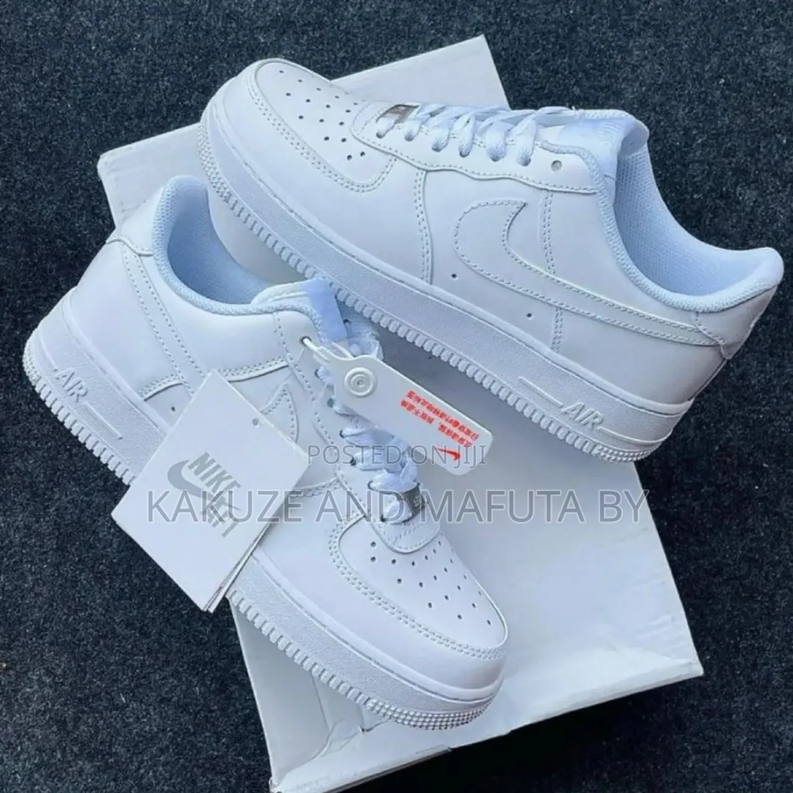Nike Air Force 1 Low Triple White Premium Sneaker