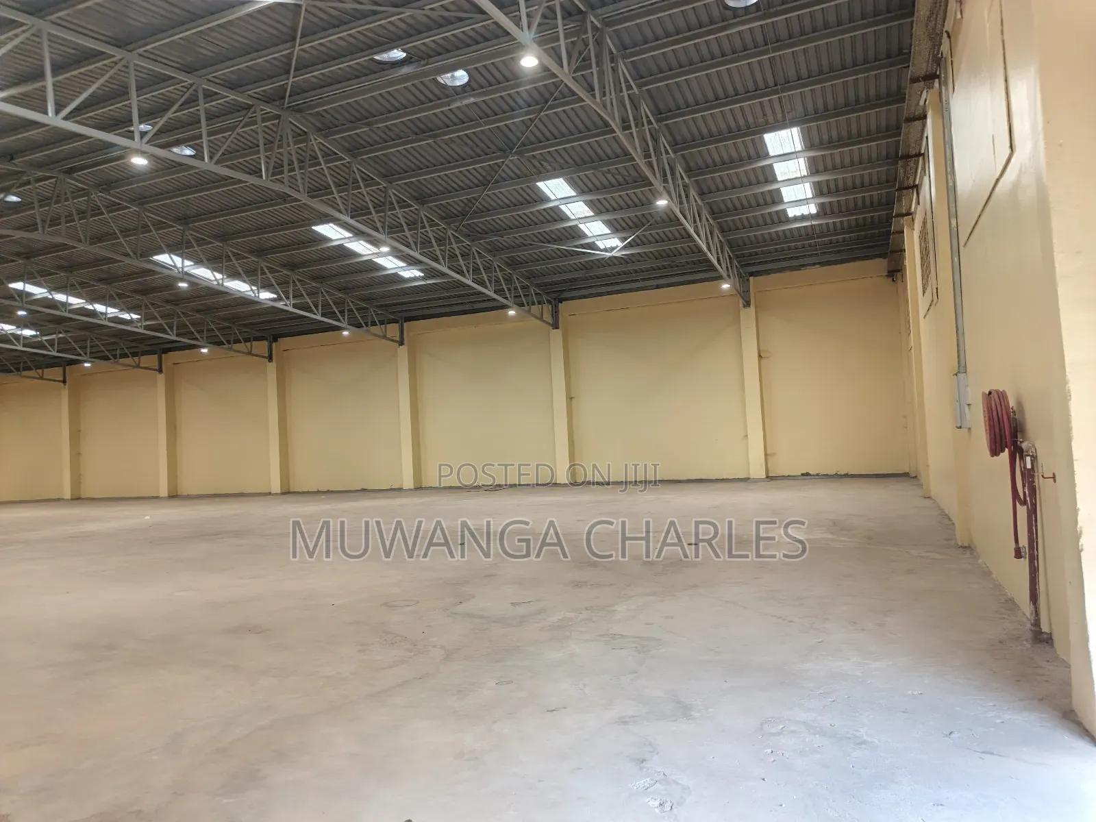 Nice Werehouse for Rent in Kawempe D