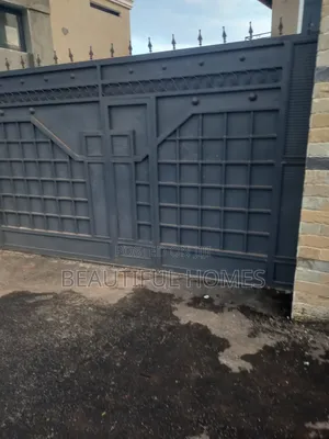 Furnished 5bdrm Mansion in Kyanja, Central Division for sale