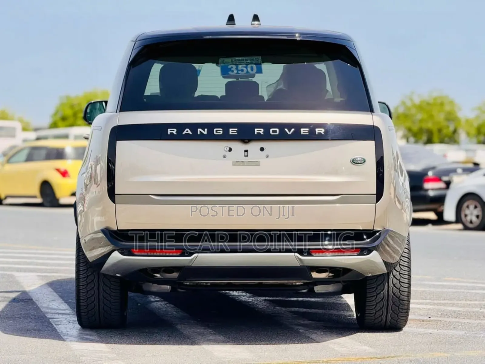 Land Rover Range Rover Vogue 2023 Gold