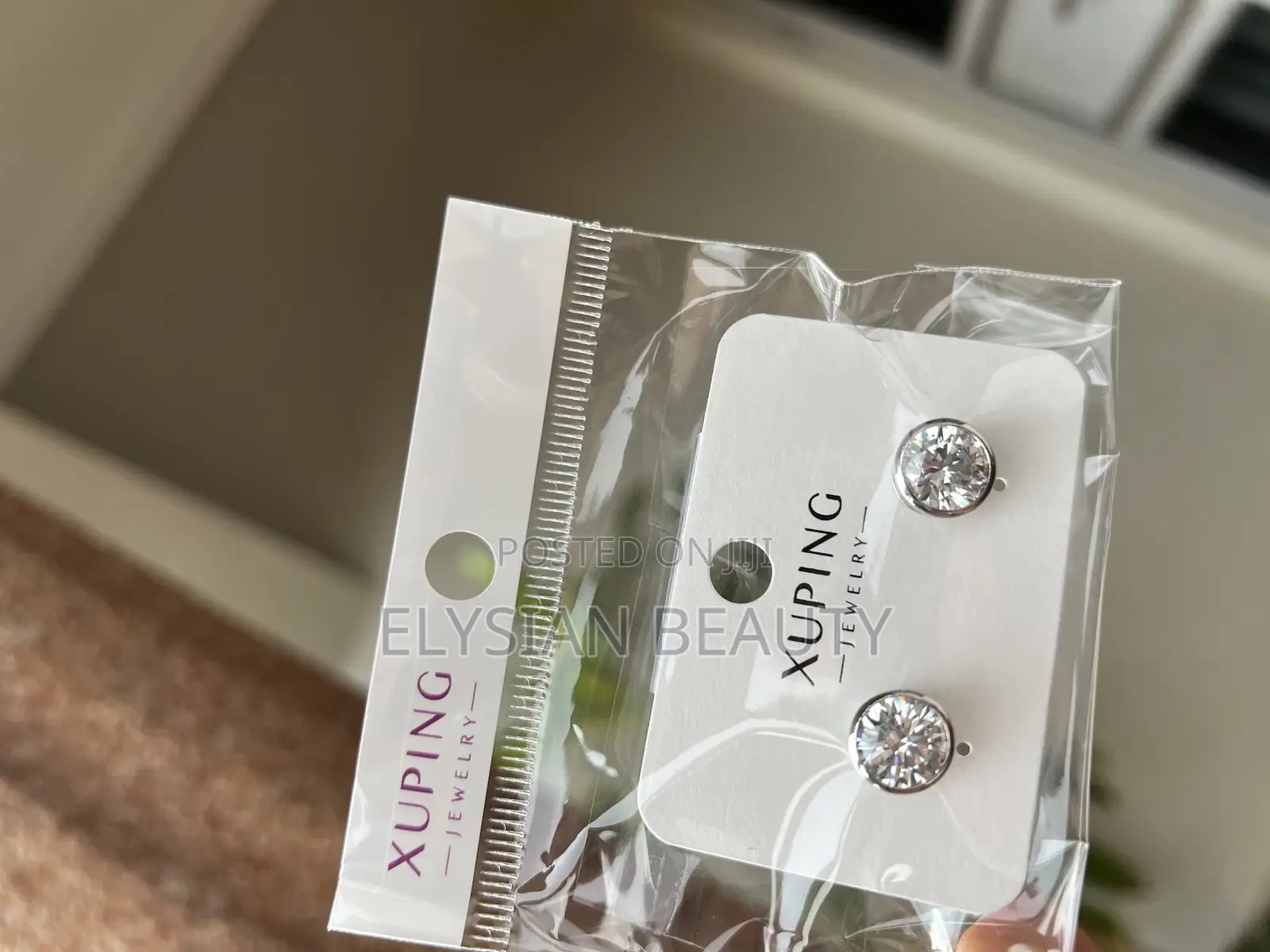 Jewelry (Earrings)