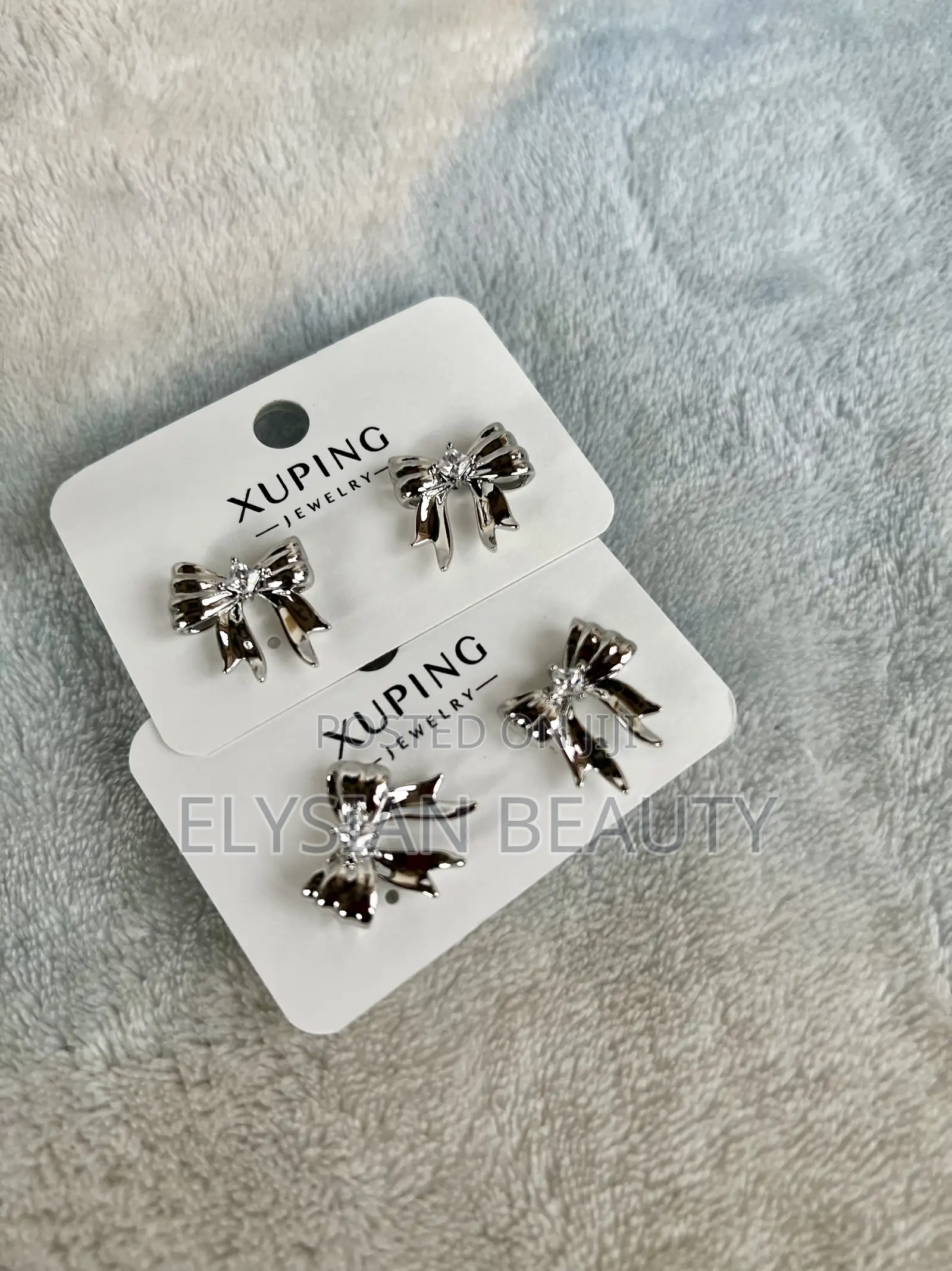 Jewelry (Earrings)