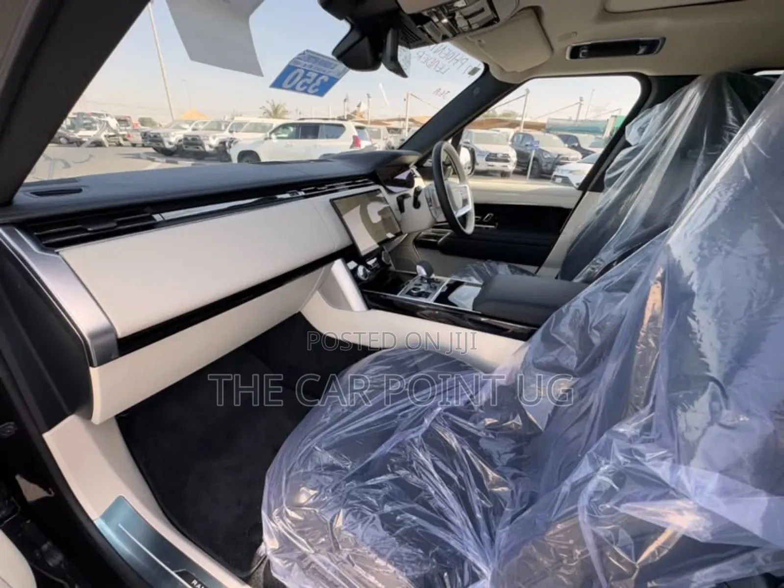 Land Rover Range Rover Vogue 2023 Black