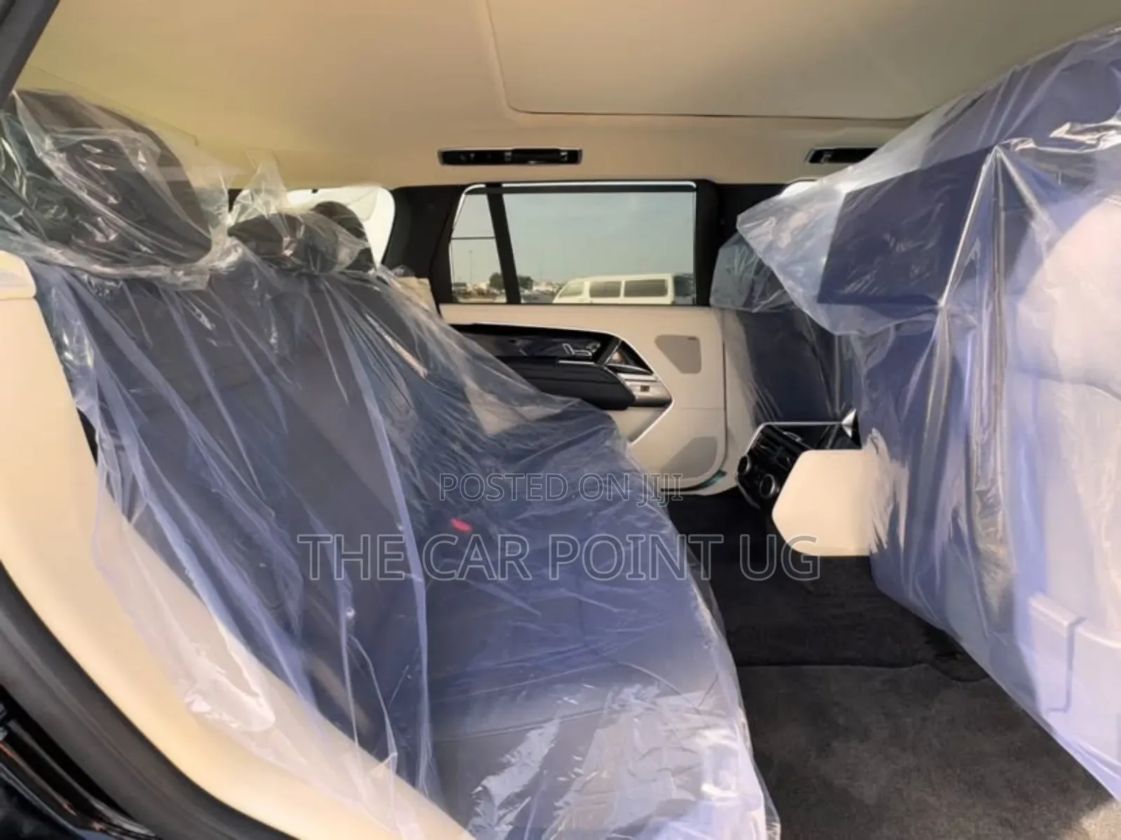 Land Rover Range Rover Vogue 2023 Black