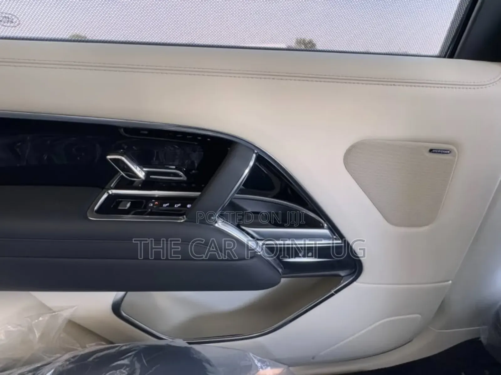Land Rover Range Rover Vogue 2023 Black