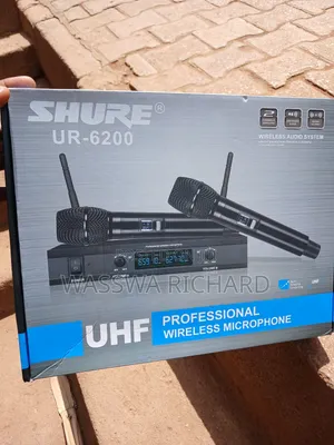 Shure Wireless Microphone Ur 6200