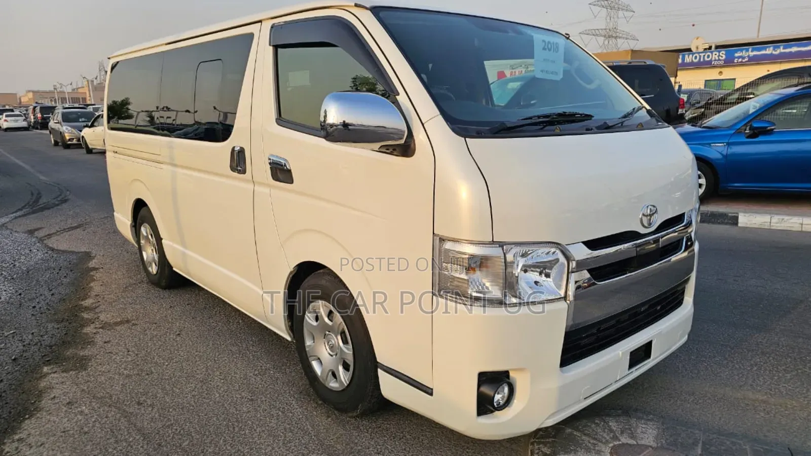 Toyota HiAce 2018 White