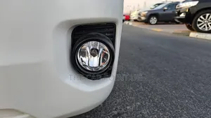 Toyota HiAce 2018 White