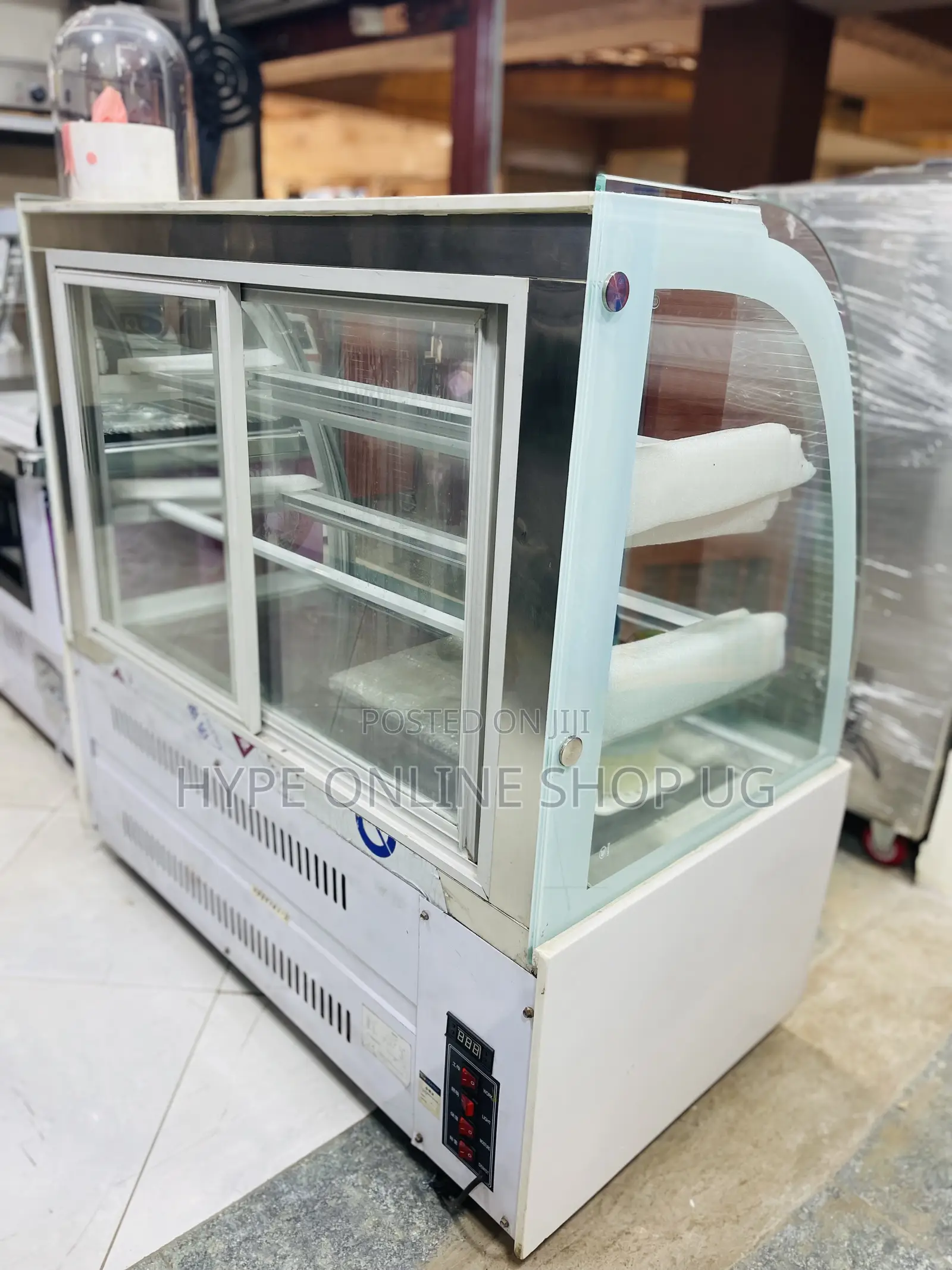 Chiller Display Showcase