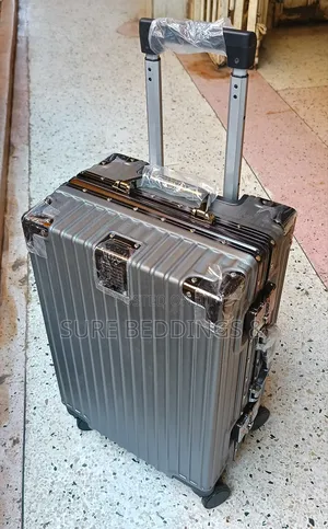 Simple Aluminum Suitcase