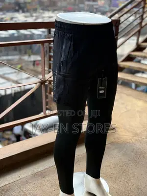 Black Gym Shorts With Inside Leggings