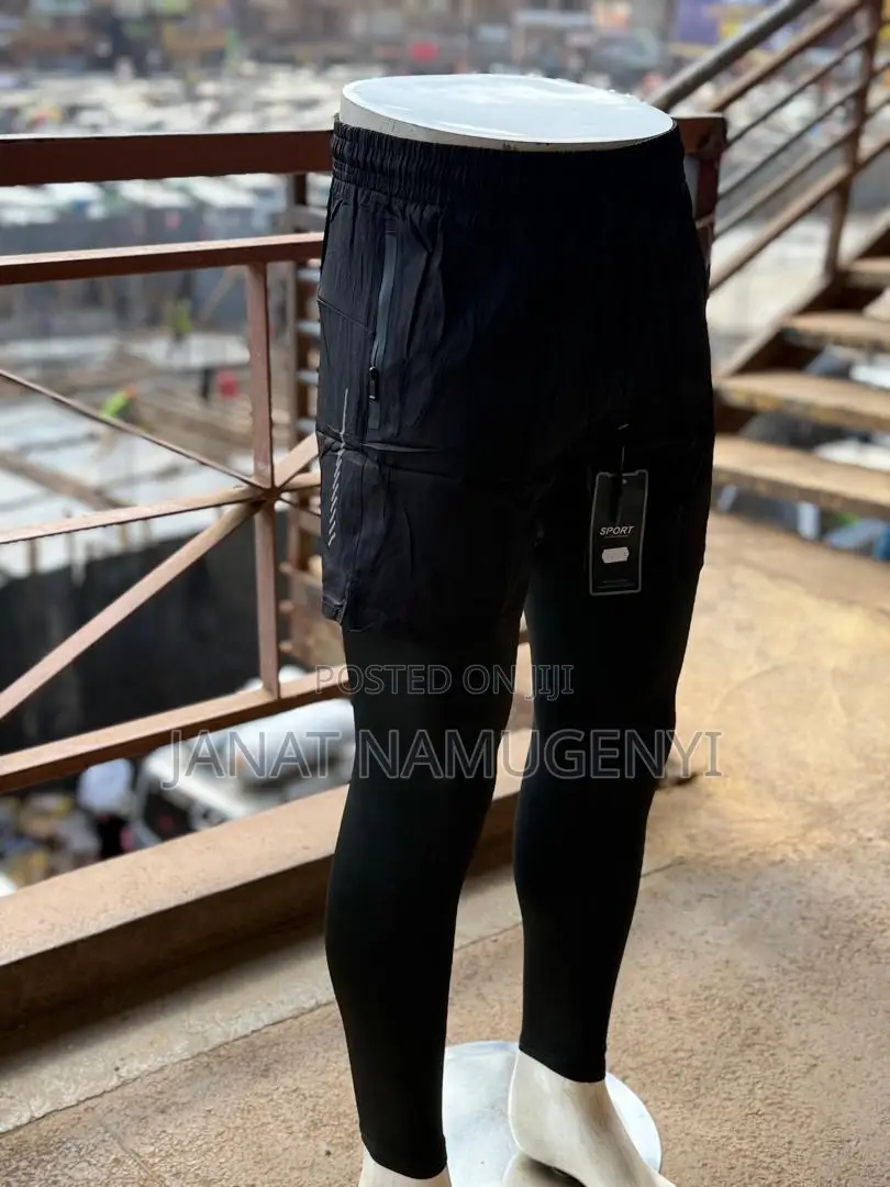 Black Gym Shorts With Inside Leggings