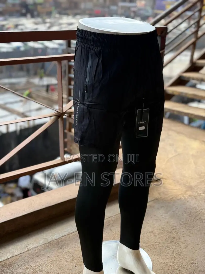 Black Gym Shorts With Inside Leggings