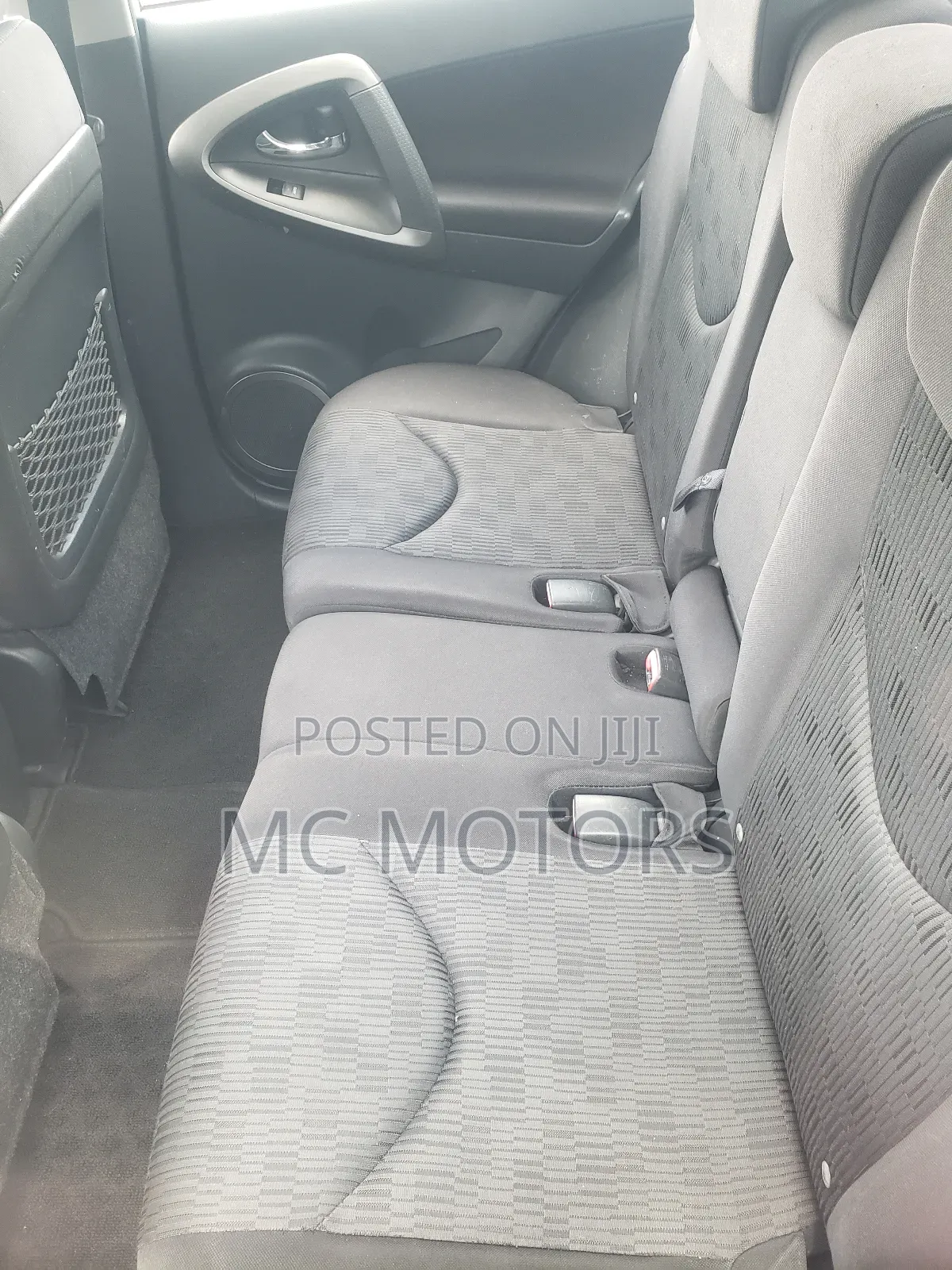Toyota RAV4 2.5 Limited 2010 White