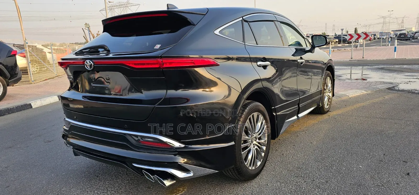 Toyota Harrier 2022 Black
